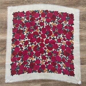Beautiful 100% Wool Vintage Floral Scarf Japan
